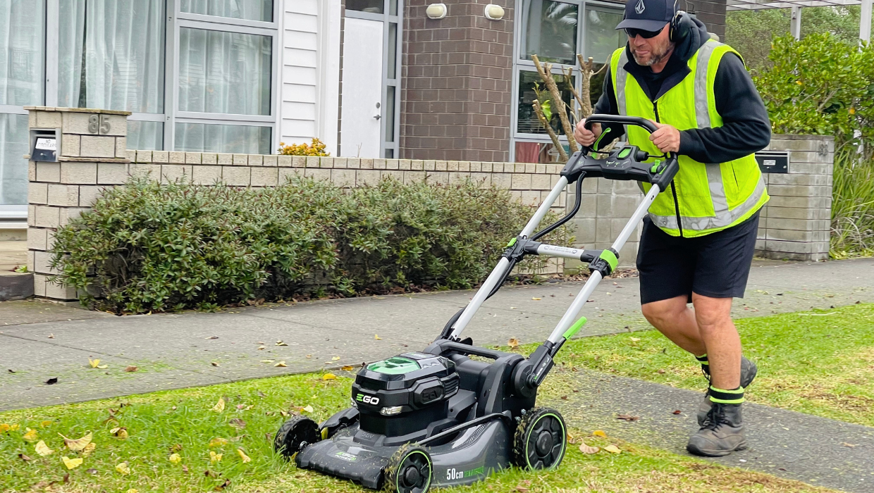 Clean Planet home Electric Lawn Mowing service with Zero Emission